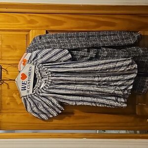 Bundle 2 Maternity blouses